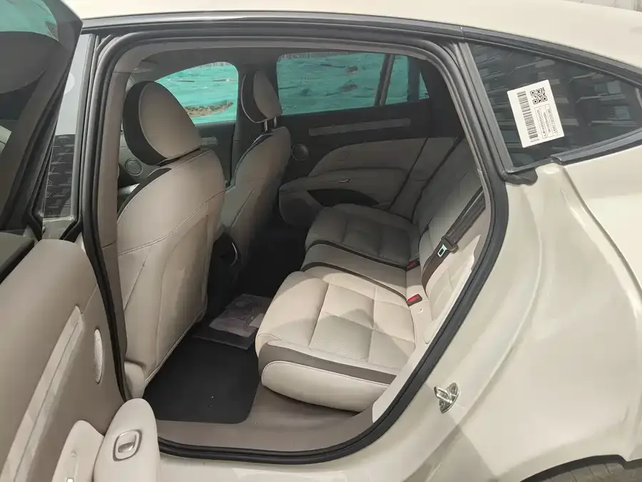 Zhiji L6 Zhiji L6 2025 Max 2025 — миниатюра 5