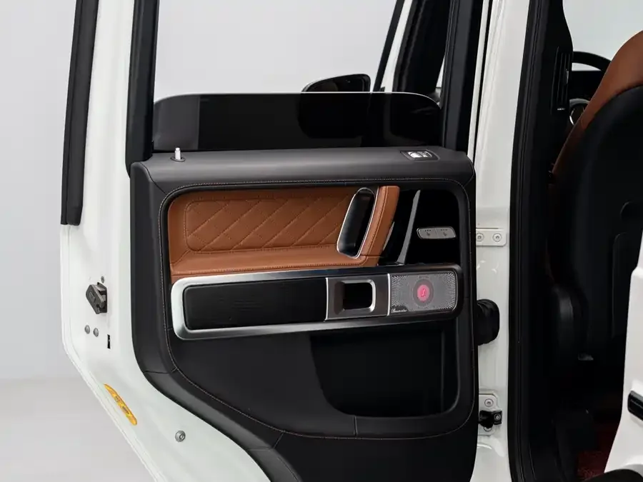 Mercedes-Benz G-rated Mercedes-Benz G-Class 2024 G 500 2025 — миниатюра 5