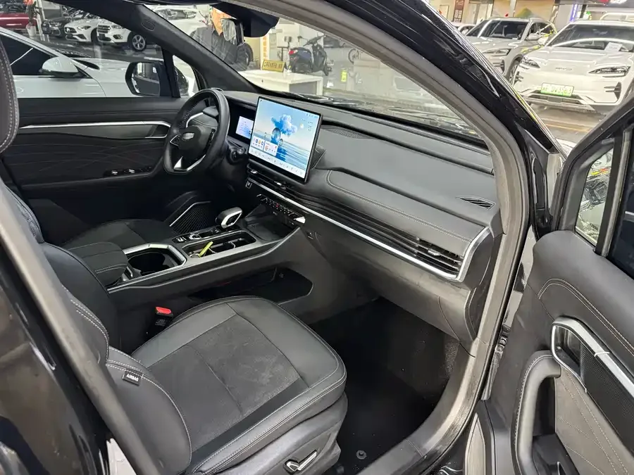 Geely Haoyue L Haoyue L 2025 2.0T DCT Premium Edition 2025 — миниатюра 3