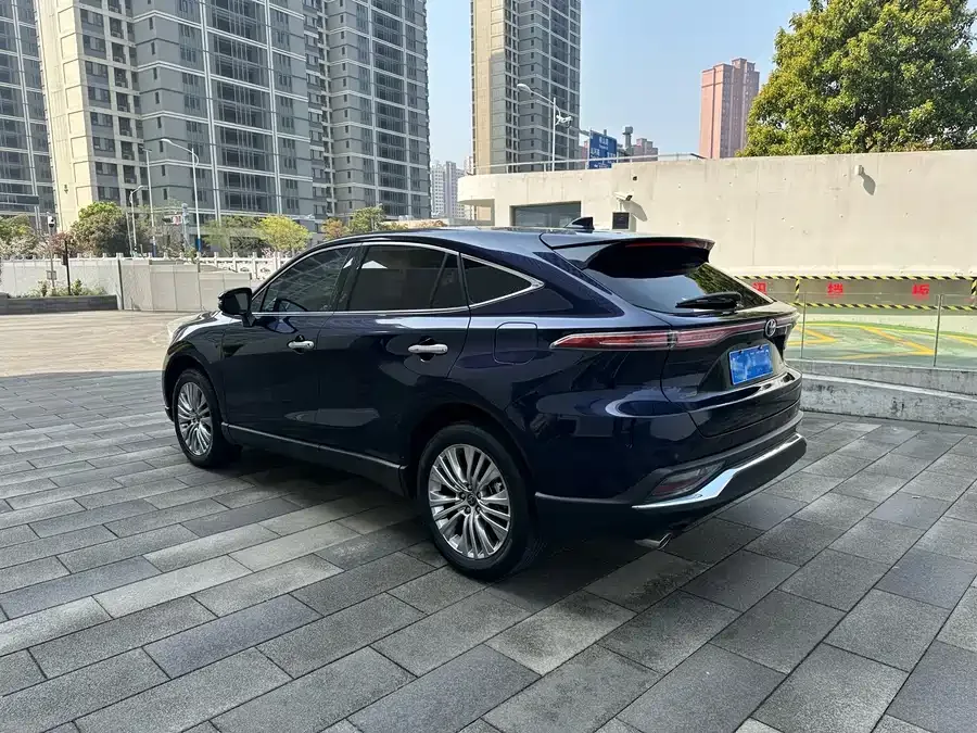 Toyota Lingfang HARRIER Lingfang Harrier 2022 2.0L CVT 2WD Premium Edition 2022 — миниатюра 3