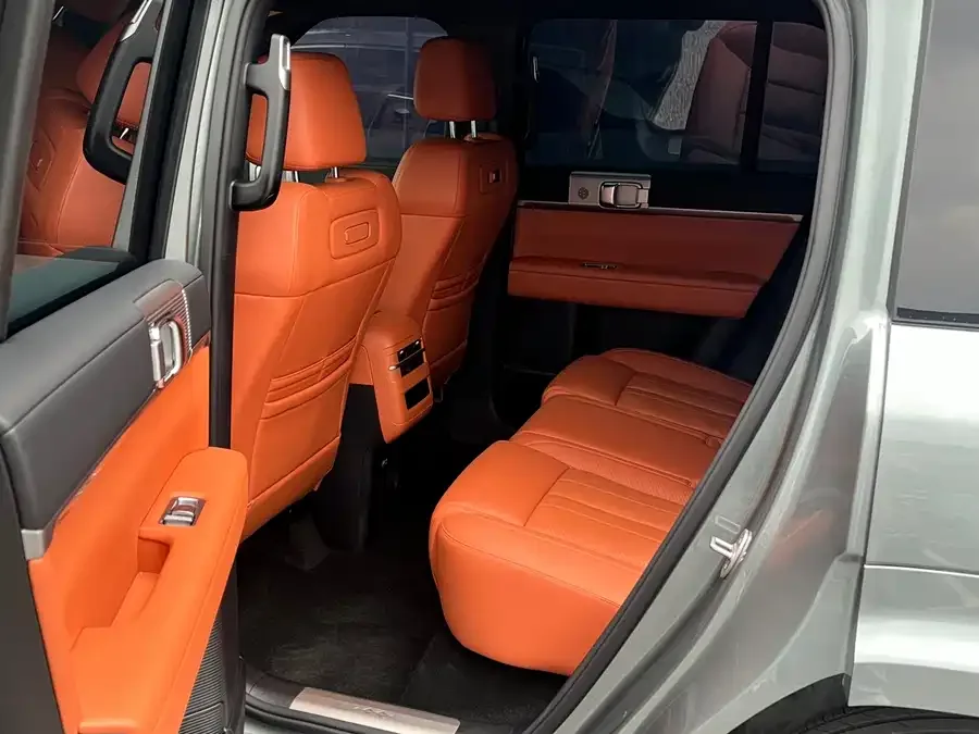 BYD Leopard Titanium 7 Titanium 7 2025 200KM 2WD Max Edition 2025 — миниатюра 4