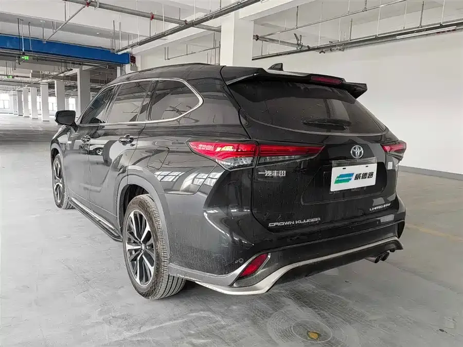 Toyota Crown Land Crown Lufang 2021 2.5L HEV four-wheel drive flagship version 2022 — миниатюра 4