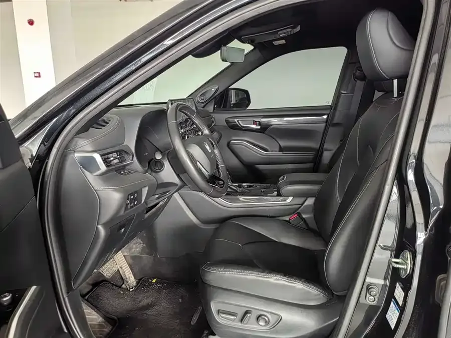 Toyota Crown Land Crown Lufang 2021 2.5L HEV four-wheel drive flagship version 2022 — миниатюра 5