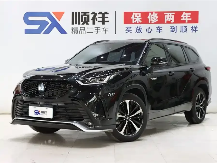 Toyota Crown Land 2024