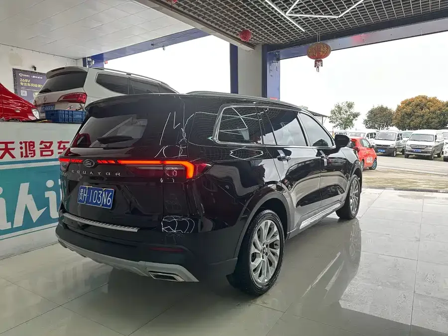 Ford Lingyu 2023 EcoBoost 225 Platinum Edition 7-seater (2/2/3) 2023 — миниатюра 5