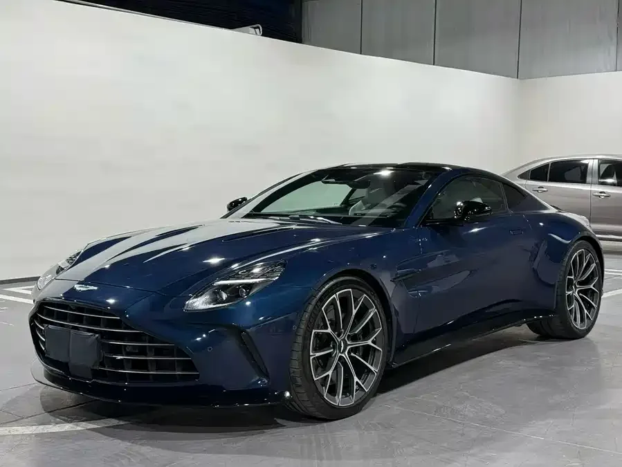 Aston Martin Vantage 2024