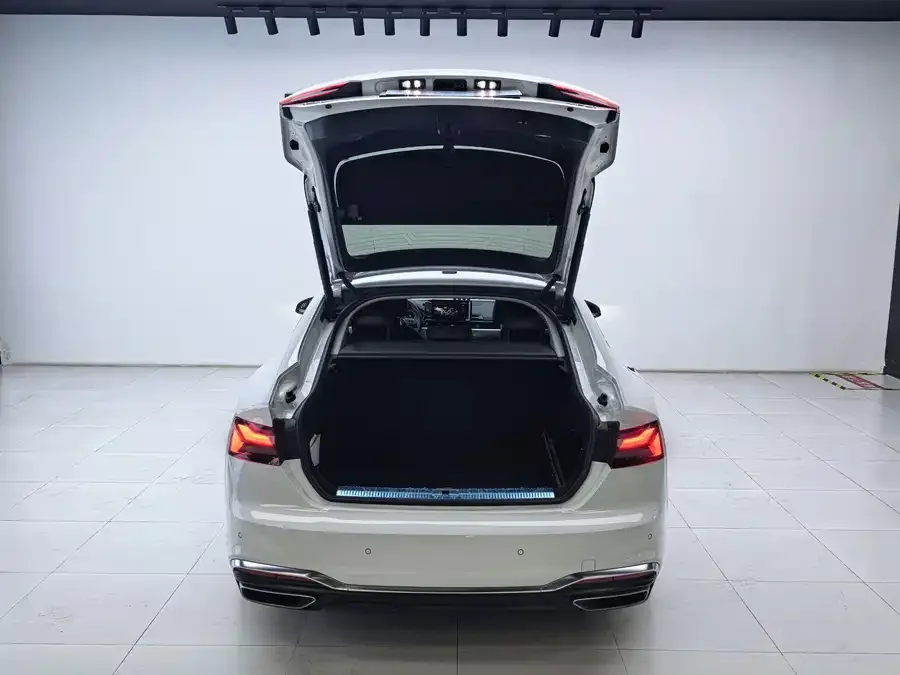 Audi A5 Audi A5 (Imported) 2023 Sportback 40 TFSI Stylish Dynamic Edition 2023 — миниатюра 4