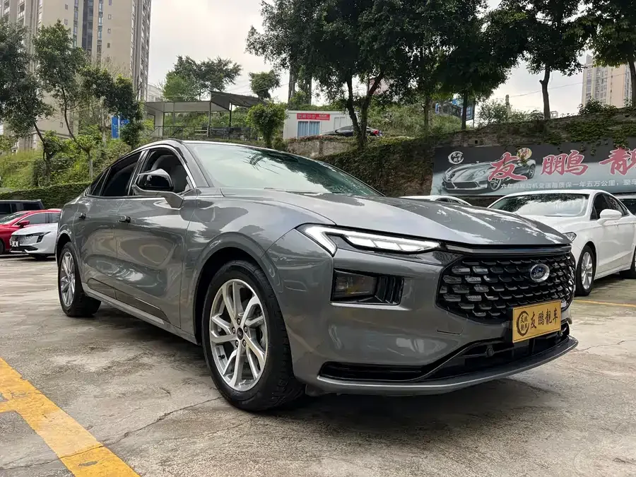 Ford Mondeo 2022 Mondeo EcoBoost 245 Luxury 2023 — миниатюра 3