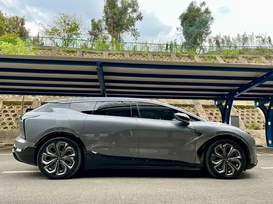 HiPhi X HiPhi X 2021 flagship version 6-seater 2022 — миниатюра 2
