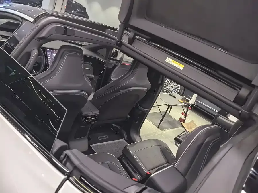 HiPhi X HiPhi X 2022 Zhiyuan Edition 6-seat long-range version 2025 — миниатюра 3