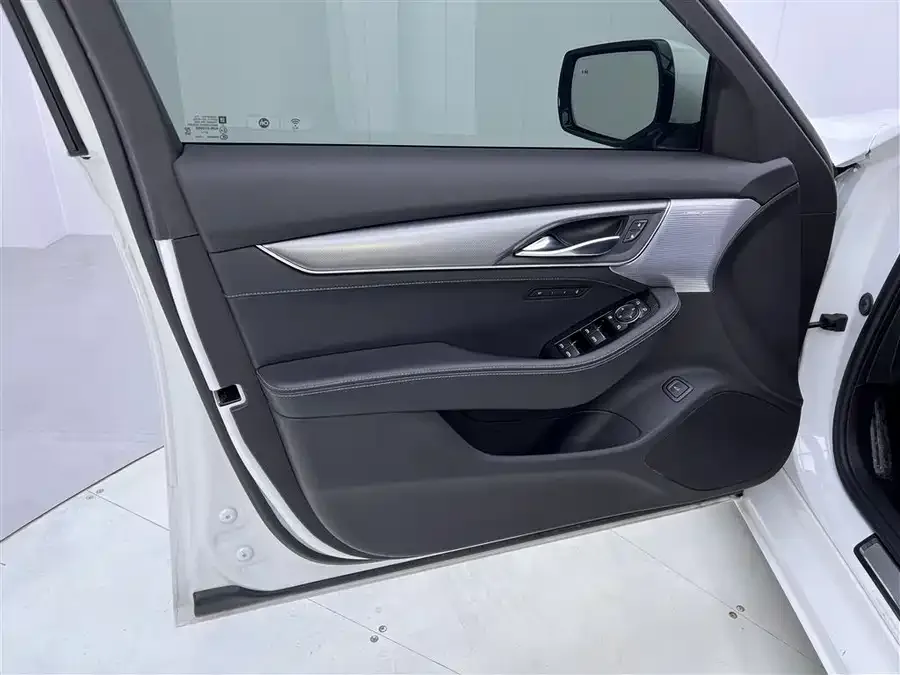 Cadillac CT5 2022 28T Premium Edition 2022 — миниатюра 5