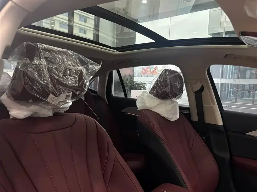 Hongqi H5 PHEV Hongqi H5 PHEV 2025 170 Super Hybrid Edition 2025 — миниатюра 4