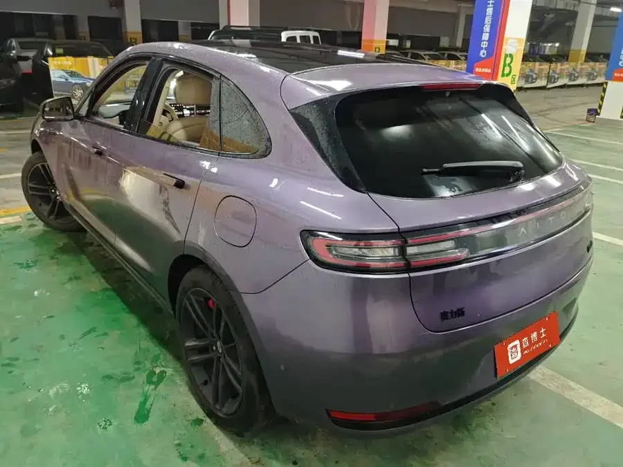 AITO M5 M5 2025 Extended Range Ultra 4WD Edition 2025 — миниатюра 5