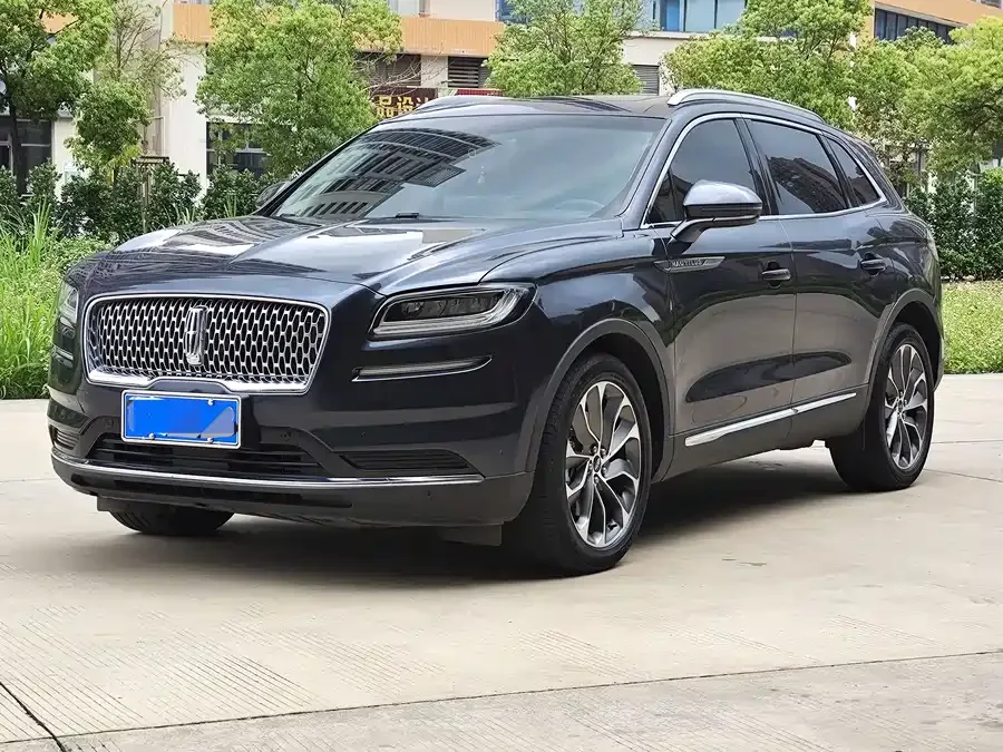Lincoln Navigator 2022
