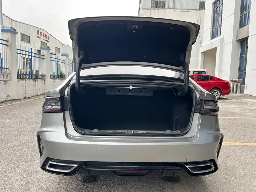 Chery Arrizo 8 Arrizo 8 2024 1.6T DCT Intelligent 2024 — миниатюра 4