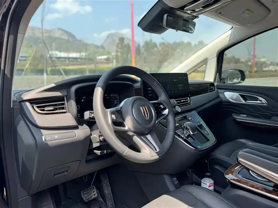 Hongqi HQ9 Hongqi HQ9 2023 2.0T Zhilian Flagship Edition 2023 — миниатюра 5