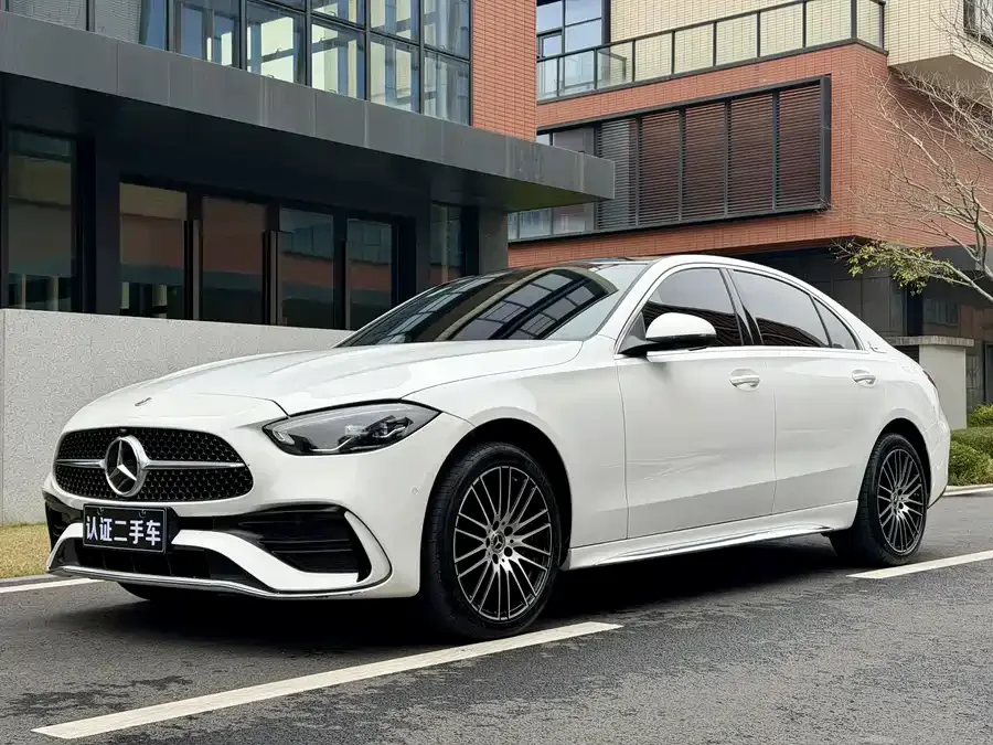 Mercedes-Benz Class C 2023