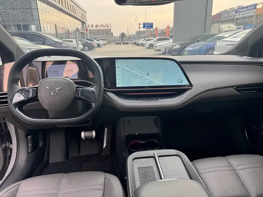 Hongqi EH7 Hongqi EH7 2024 820 Pro 2024 — миниатюра 3