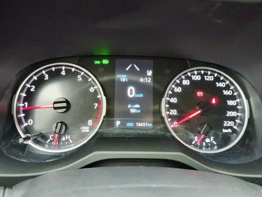 Toyota RAV4 RAV4 Rongfang 2024 2.0L CVT 2WD Urban Edition 2025 — миниатюра 5