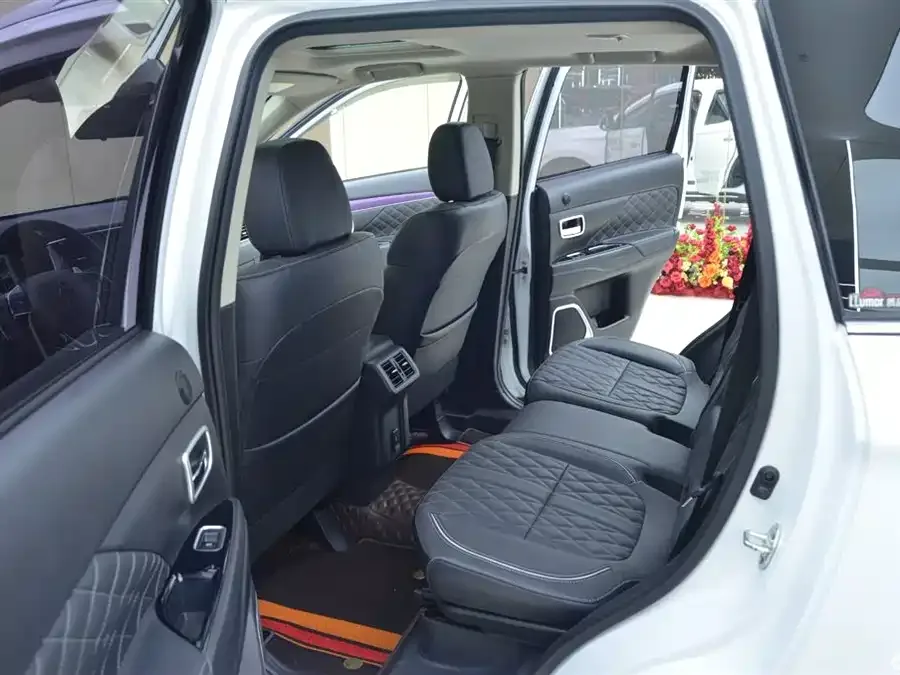 Mitsubishi Outlander Outlander 2021 2.4L 4WD Enjoy Edition 7 Seaters 2022 — миниатюра 5