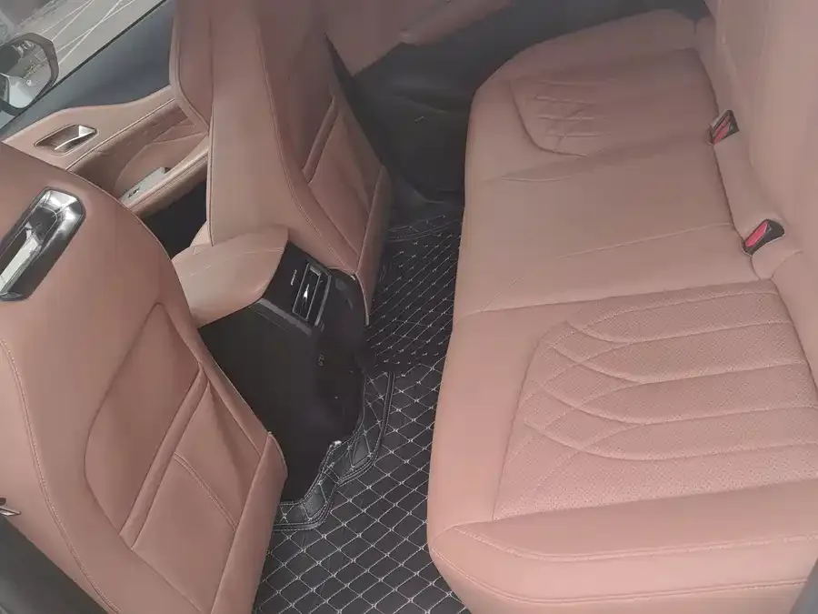 Changan Uni-Z Changan UNI-Z 2025 1.5T Longteng Edition 2024 — миниатюра 2