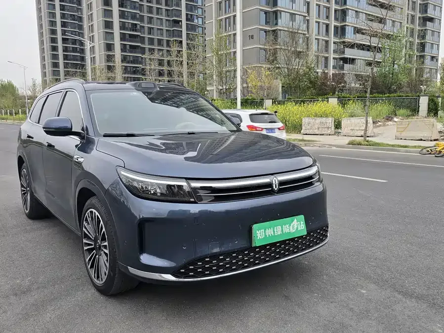 AITO M7 Wenjie M7 2024 1.5T Intelligent Driving Rear-wheel Drive Ultra Edition 5 Seaters 2024 — миниатюра 3