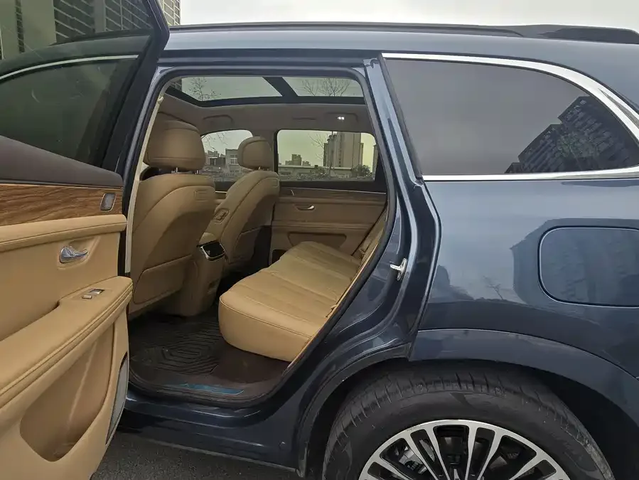AITO M7 Wenjie M7 2024 1.5T Intelligent Driving Rear-wheel Drive Ultra Edition 5 Seaters 2024 — миниатюра 5