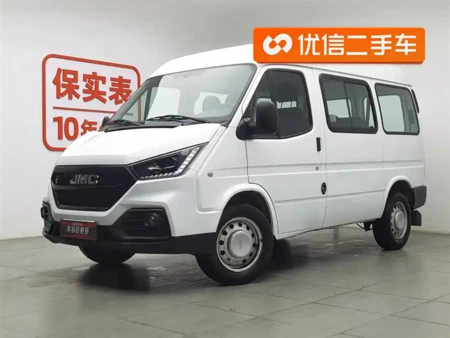 Jiangling special Teshun 2021 2.8T Space King Ordinary Model Short Axis Medium High Roof 6-Seater Diesel National VI JX493 2022 — фото 1, купить с доставкой в Москву