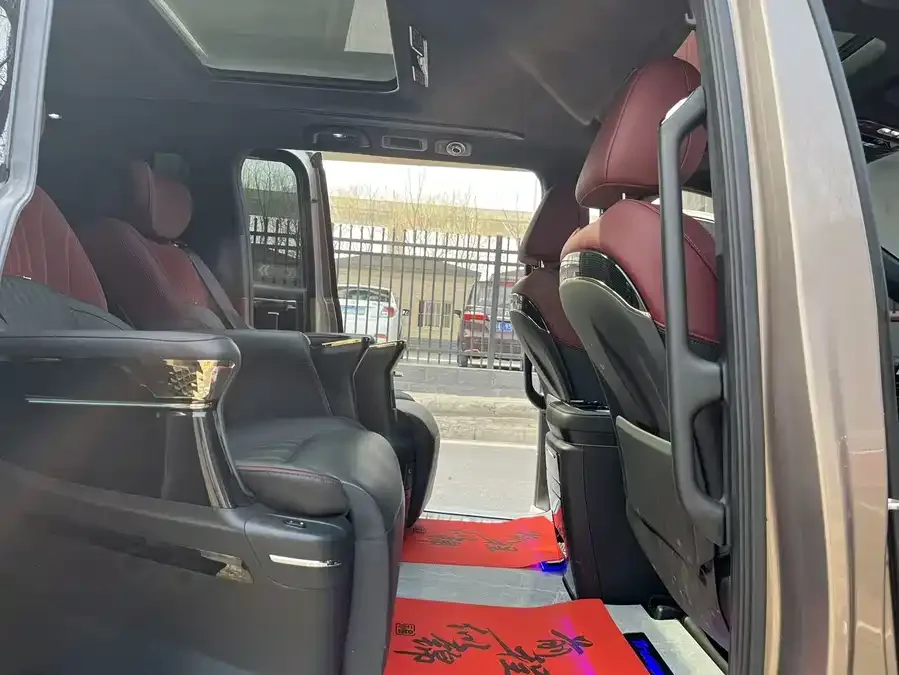 GAC Trumpchi M8 Trumpchi M8 2023 Grandmaster Series Dual Engine Supreme Edition 2024 — миниатюра 5
