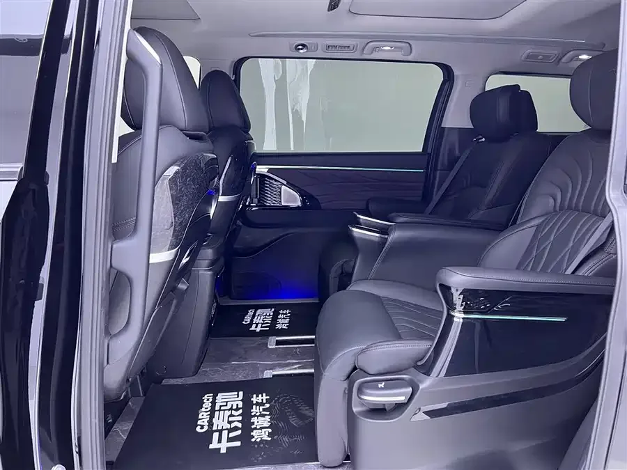 GAC Trumpchi M8 Trumpchi M8 2024 Master Series 400T Supreme Edition 2024 — миниатюра 5