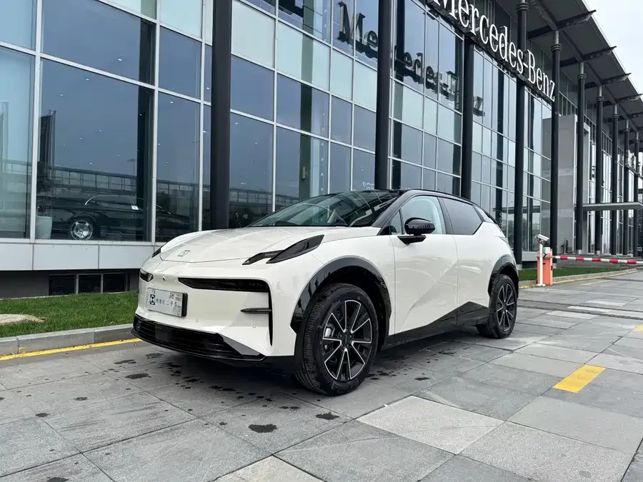 Zeekr X Zeekr X 2025 four-seat rear-wheel drive cube version 2025 — фото 1, купить с доставкой в Москву