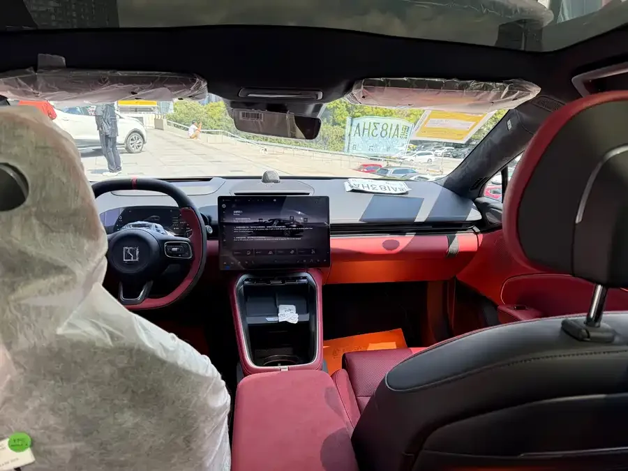 Zeekr 007GT Zeekr 007GT 2025 Long-Range Rear-Wheel Drive Smart Driving Edition 100kWh 2026 — миниатюра 3