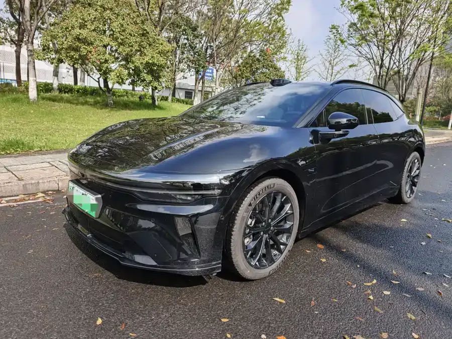 Zeekr 007GT 2025