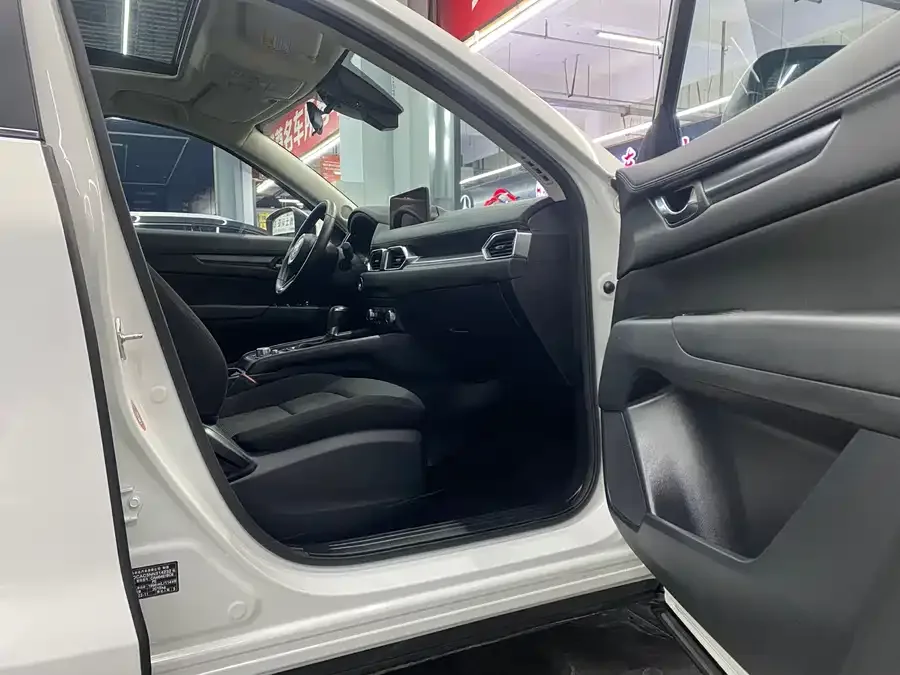 Mazda CX5 2022 2.0L Automatic 2WD Smart Edition 2023 — миниатюра 2