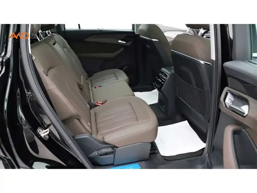 Audi Q6 2023 45 TFSI quattro Qiyun Yulin Set 2023 — миниатюра 5