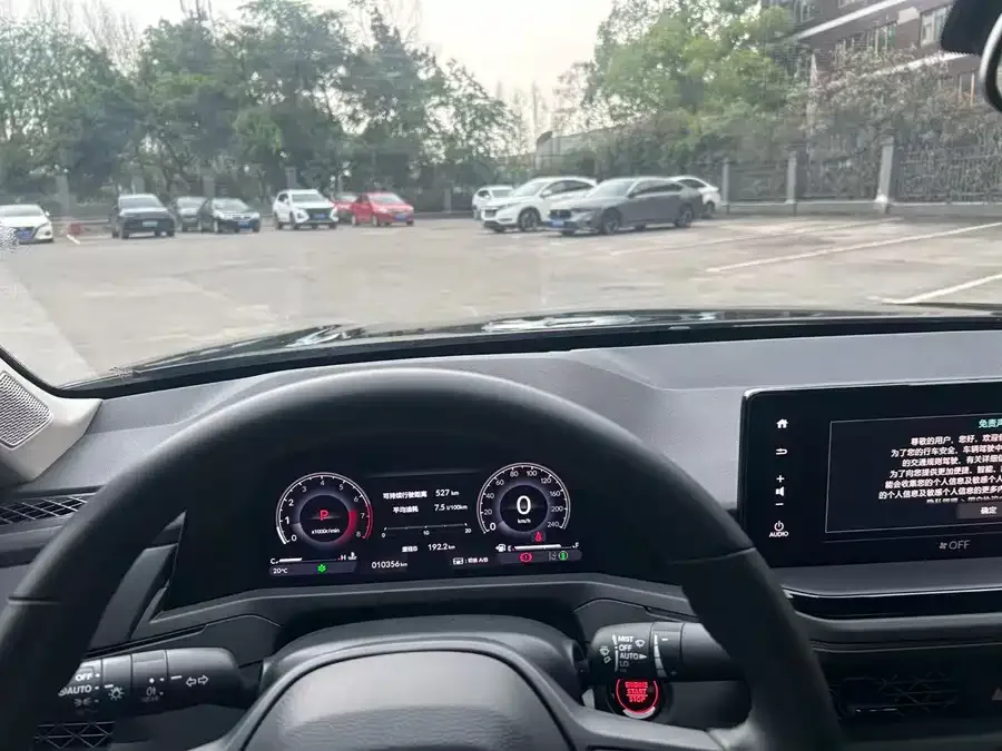 Honda Accord Accord 2025 Sports Series 260TURBO Luxury Edition 2025 — миниатюра 5