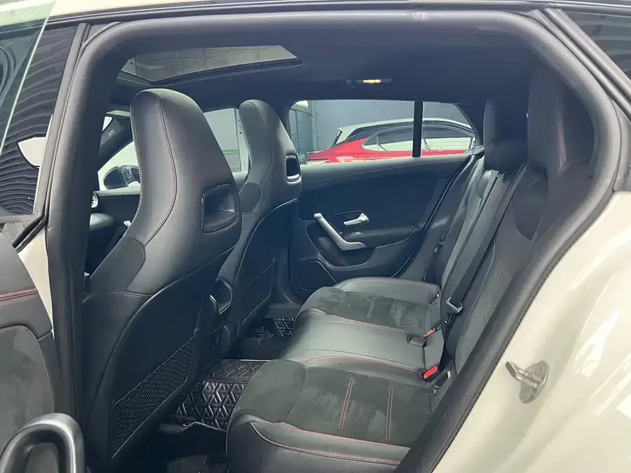 Mercedes-Benz CLA-Class Mercedes-Benz CLA (Imported) 2022 CLA 200 Sportback 2022 — миниатюра 2