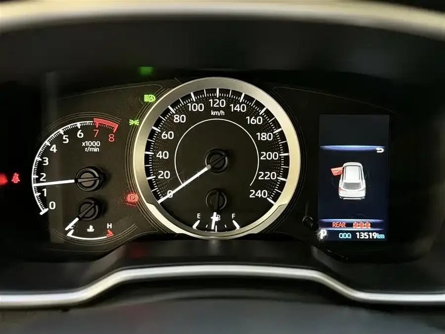 Toyota Frontlander Fenglanda 2022 2.0L CVT Luxury PLUS Edition 2022 — миниатюра 5