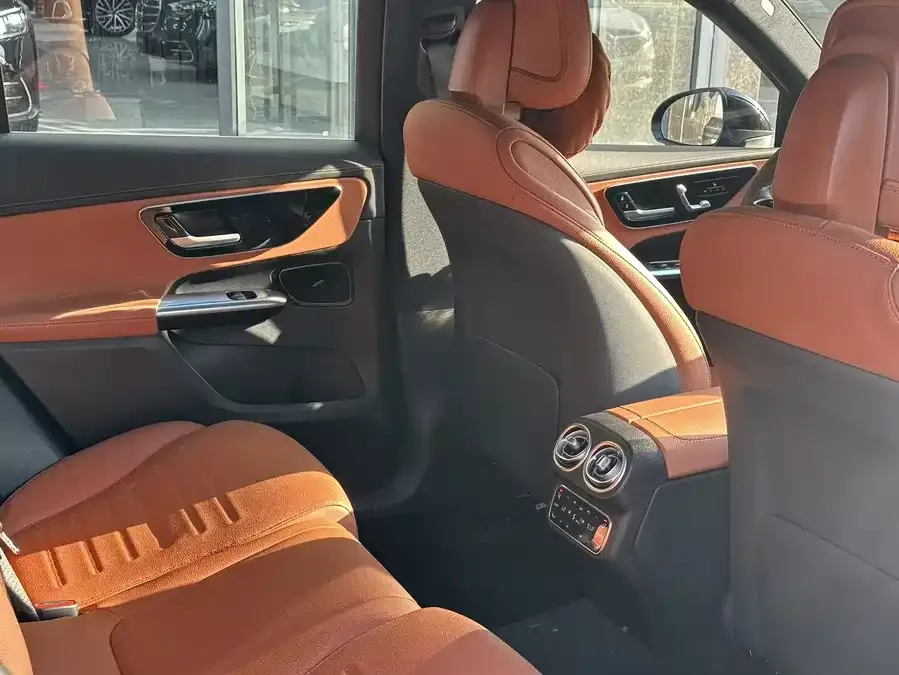 Mercedes-Benz GLC New Energy Mercedes-Benz GLC New Energy 2025 350 e L 4MATIC Collector's Edition 2025 — миниатюра 5