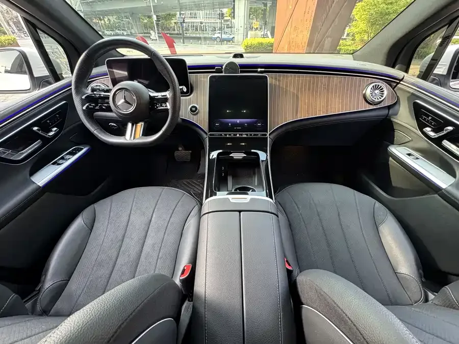 Mercedes-Benz EQE SUV Mercedes-Benz EQE SUV 2023 350 4MATIC Luxury Edition 2023 — миниатюра 2