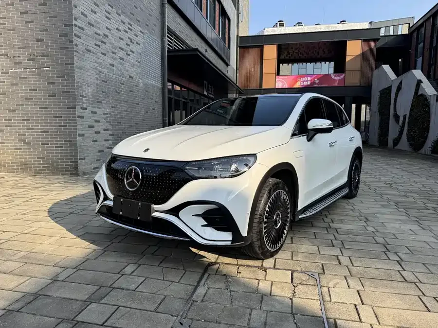 Mercedes-Benz EQE SUV Mercedes-Benz EQE SUV 2023 350 4MATIC Luxury Edition 2023 — фото 1, купить с доставкой в Москву