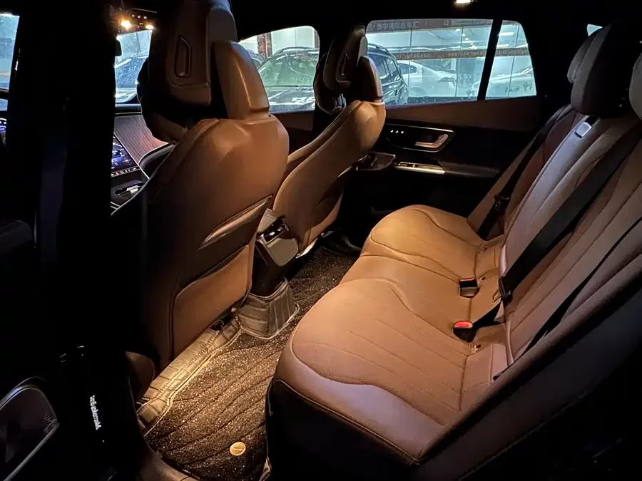 Mercedes-Benz EQE SUV Mercedes-Benz EQE SUV 2024 500 4MATIC Luxury Edition 2024 — миниатюра 4