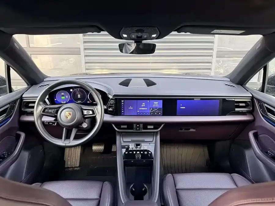 Porsche Macan New Energy Macan New Energy 2024 Macan 4 2025 — миниатюра 4