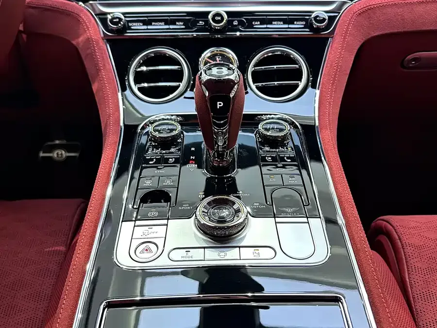 Bentley Continental Plug-in Hybrid 2025 Continental GT Plug-in Hybrid 2025 — миниатюра 5