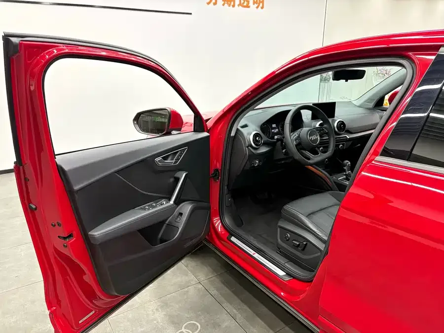 Audi Q2L 2022 35 TFSI Fashion Dynamic Edition 2022 — миниатюра 4