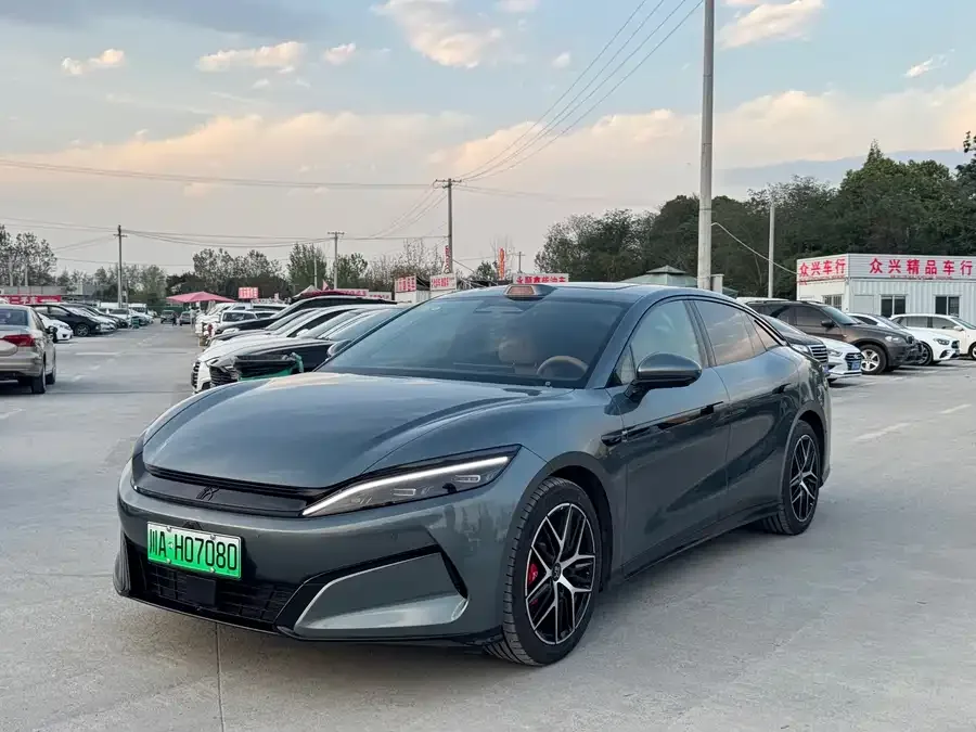 BYD Han L Han L 2025 DM-p 4WD LiDAR Flagship Model 2025 — фото 1, купить с доставкой в Москву