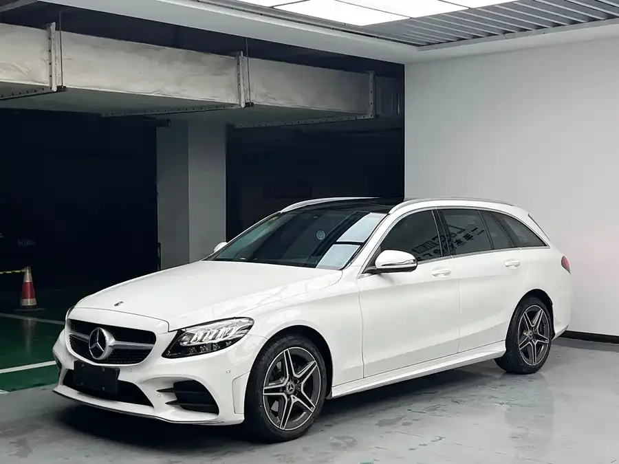 Mercedes-Benz C-Class 2022