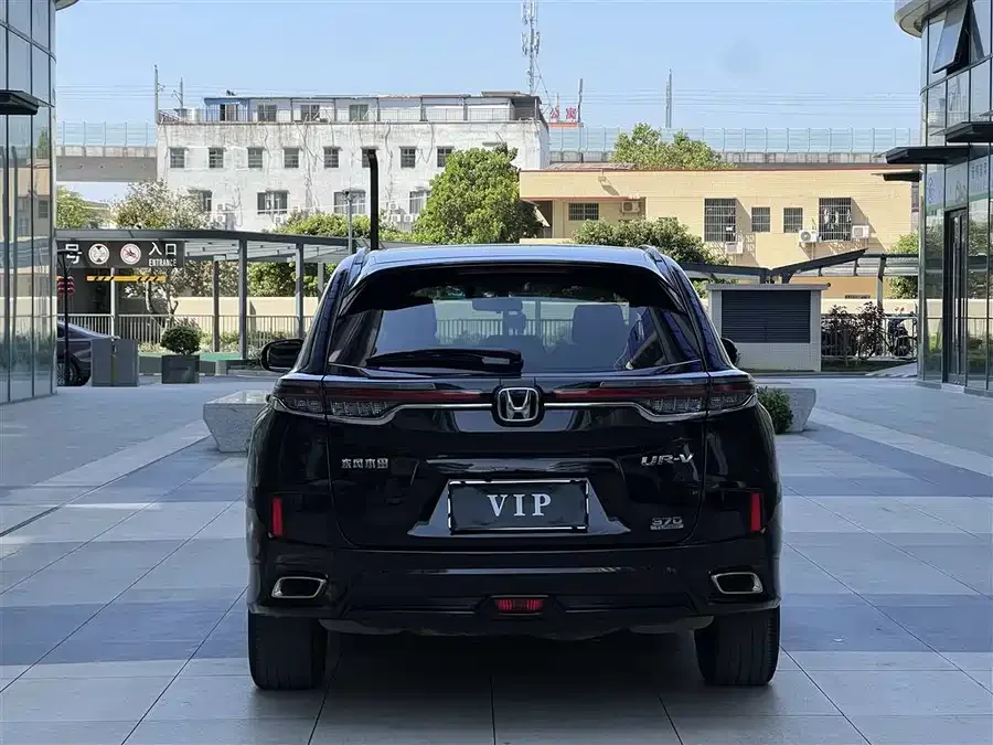 Honda UR-V 2023 370TURBO 2WD Elegant Edition 2024 — миниатюра 2