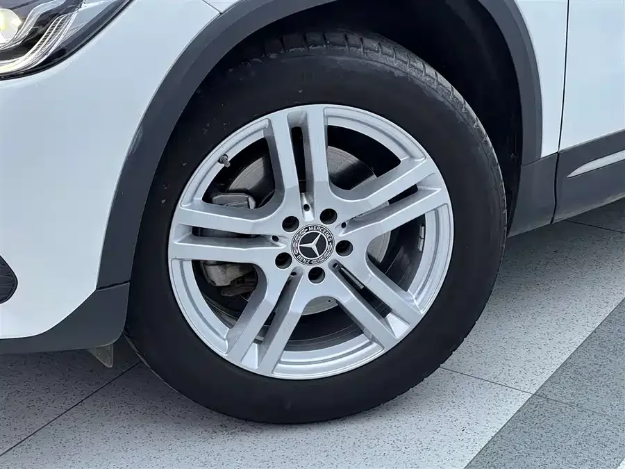 Mercedes-Benz GLA Mercedes-Benz GLA 2022 facelift model 2 GLA 200 2022 — миниатюра 2