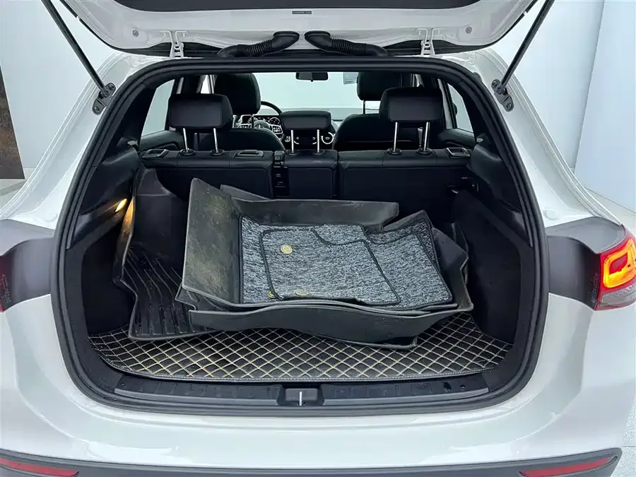 Mercedes-Benz GLA Mercedes-Benz GLA 2022 facelift model 2 GLA 200 2022 — миниатюра 3